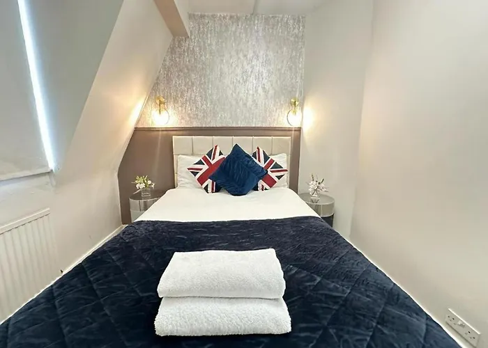 Beautiful Family Apartment Near London Eye